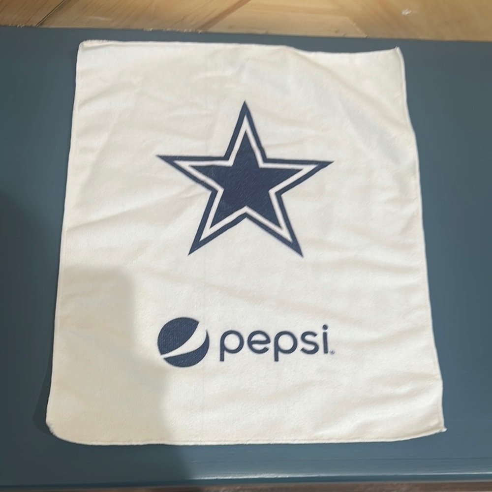Dallas Cowboys Star Logo Hand Towel